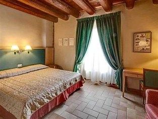 Diamantina Ferrara